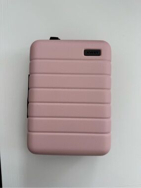 Away Travel Mini Hard Case Toiletry